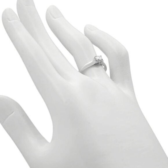 Tiffany & Co Certified Lucida Diamond Engage.Ring E-VS2 Square-Cut Platinum.30ct - Picture 5 of 8